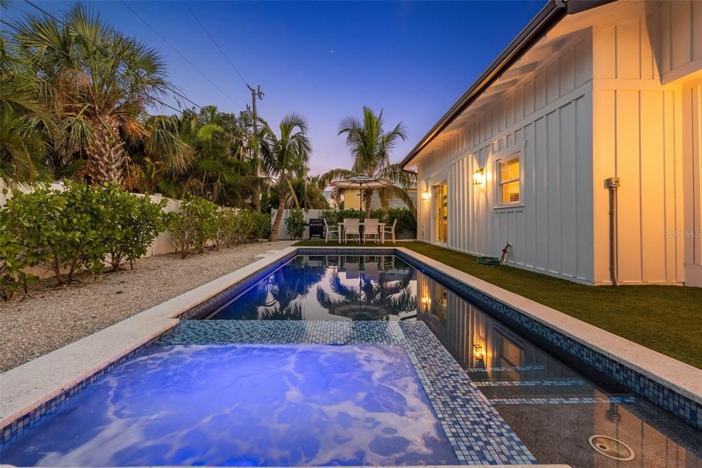 For Sale: $2,185,000 (4 beds, 3 baths, 2185 Square Feet)
