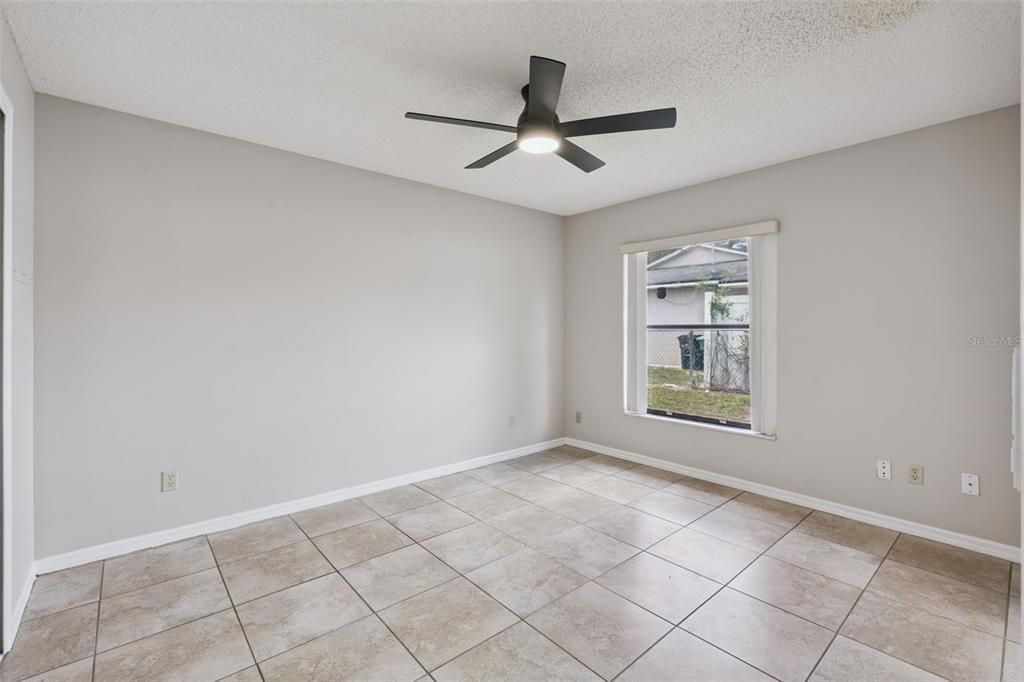 Active With Contract: $299,000 (3 beds, 2 baths, 1224 Square Feet)