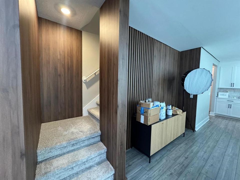 Activo con contrato: $3,400 (4 camas, 2 baños, 2084 Pies cuadrados)