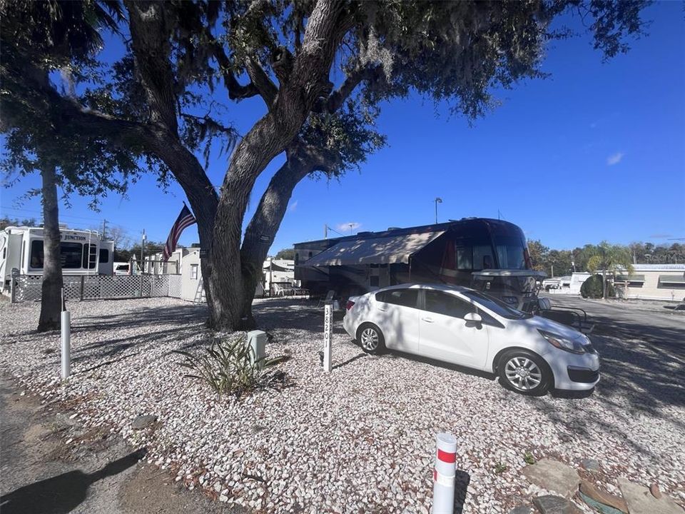 待售: $48,000 (0.07 acres)
