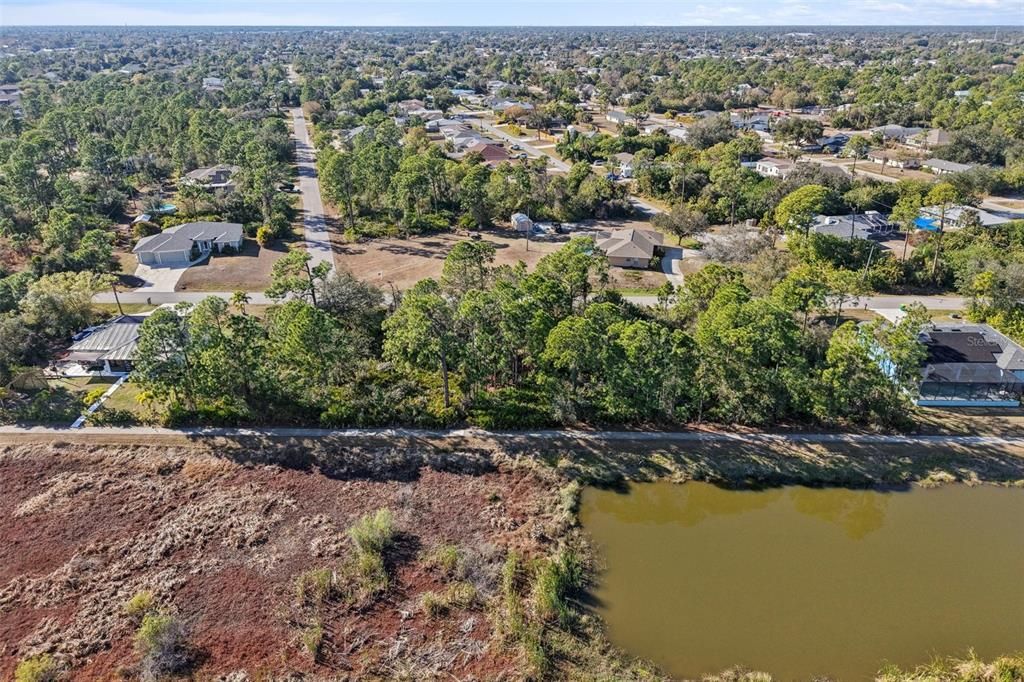 待售: $30,000 (0.23 acres)