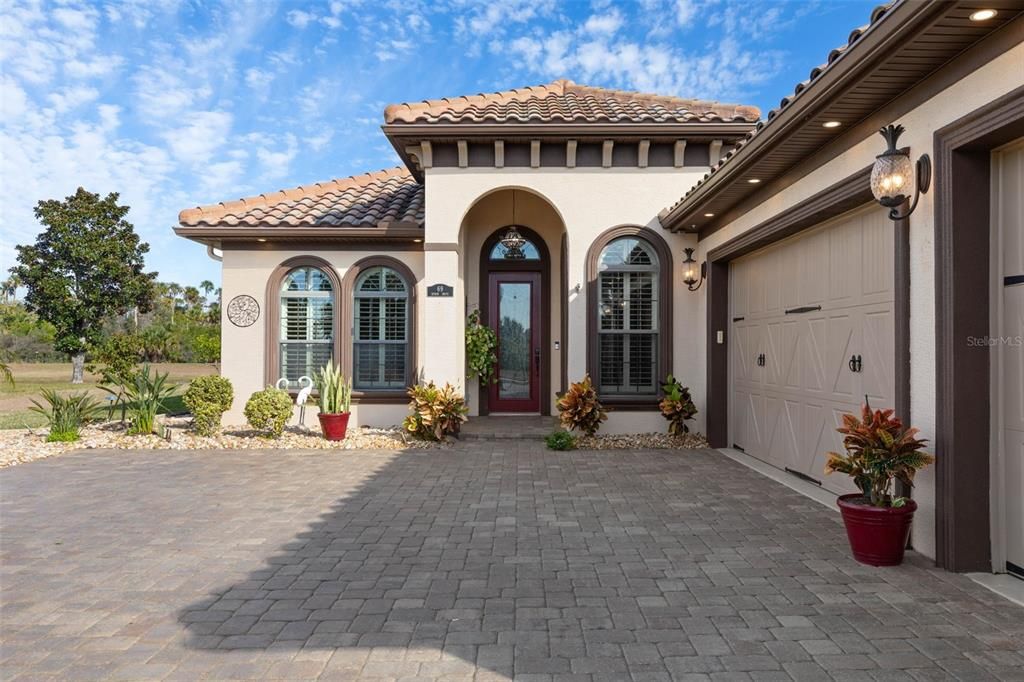 Active With Contract: $775,000 (4 beds, 2 baths, 2343 Square Feet)