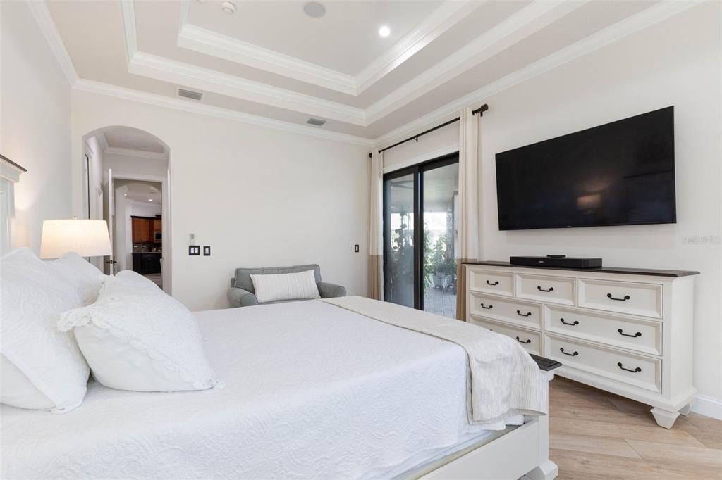 Active With Contract: $775,000 (4 beds, 2 baths, 2343 Square Feet)