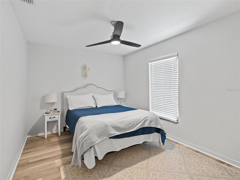Active With Contract: $575,000 (3 beds, 2 baths, 2555 Square Feet)