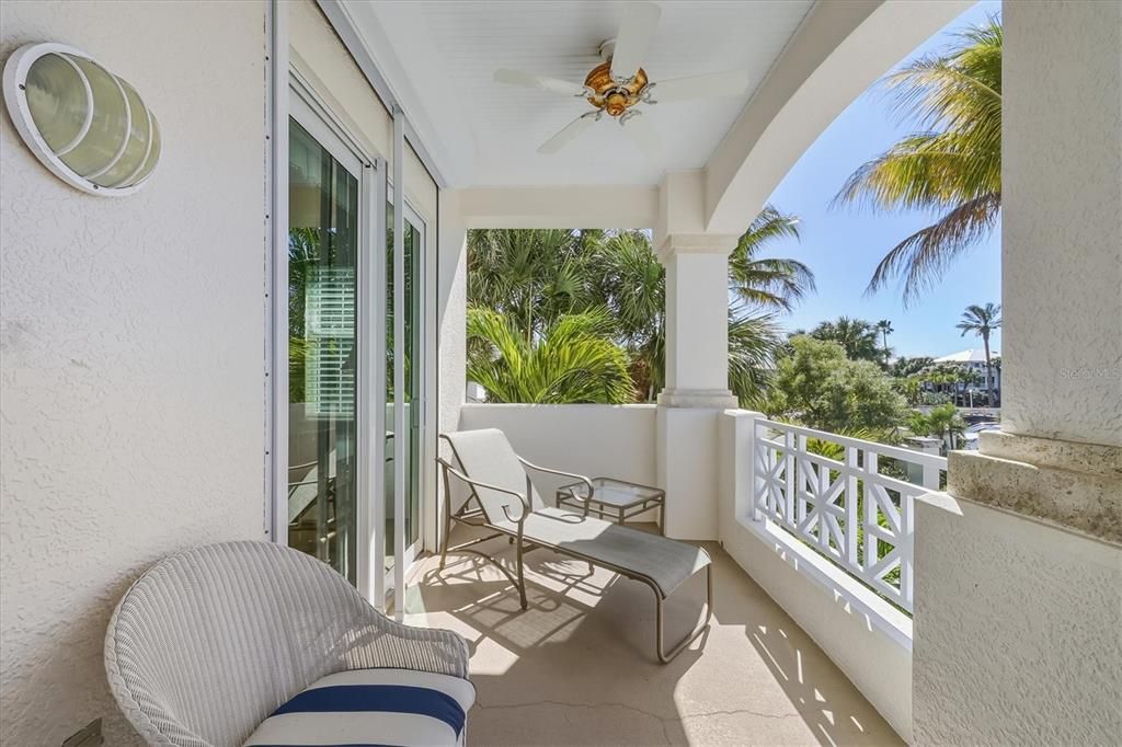 На продажу: $2,249,000 (3 спален, 2 ванн, 1770 Квадратных фут)