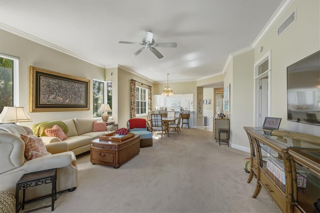 На продажу: $2,249,000 (3 спален, 2 ванн, 1770 Квадратных фут)