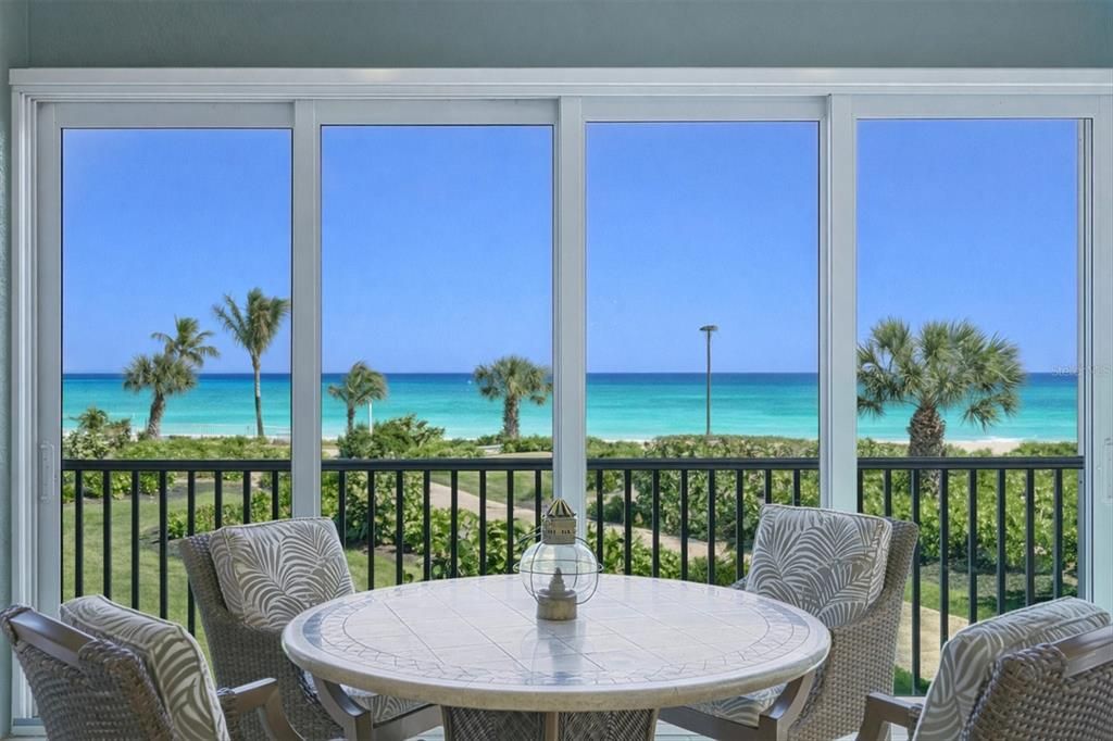 На продажу: $2,249,000 (3 спален, 2 ванн, 1770 Квадратных фут)