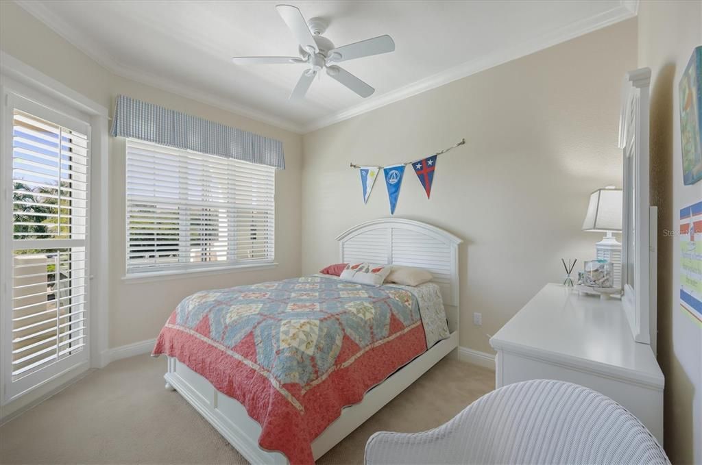 На продажу: $2,249,000 (3 спален, 2 ванн, 1770 Квадратных фут)