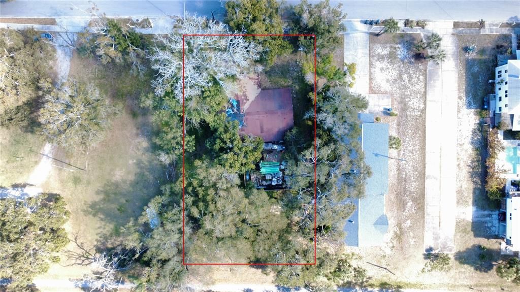 На продажу: $849,000 (0.42 acres)
