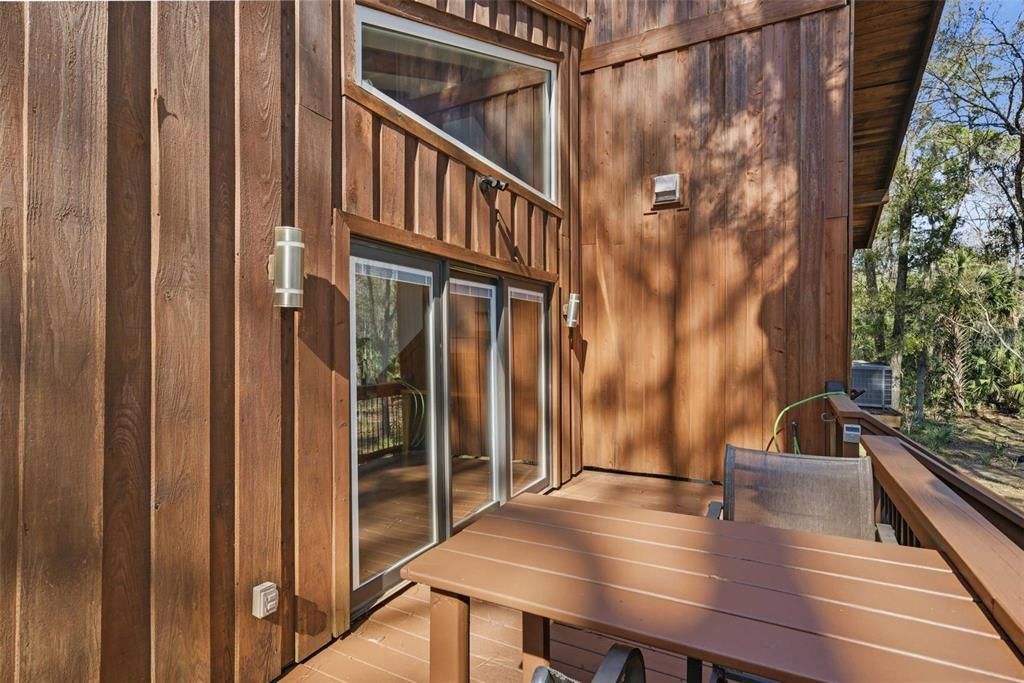 For Sale: $525,000 (2 beds, 2 baths, 1458 Square Feet)