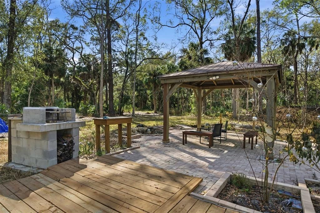 For Sale: $525,000 (2 beds, 2 baths, 1458 Square Feet)