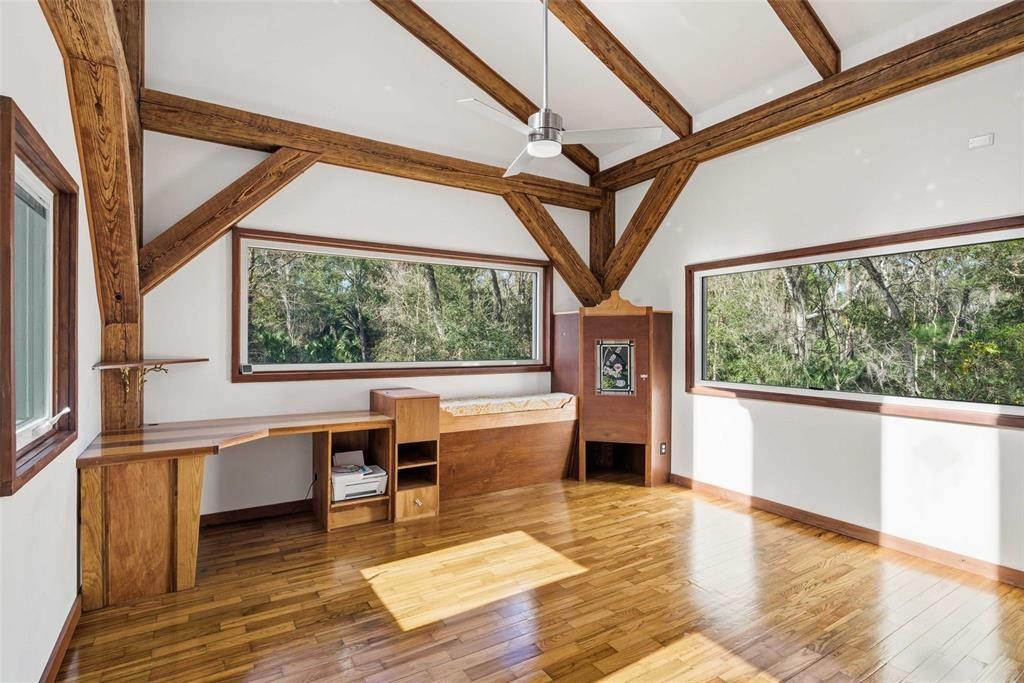 For Sale: $525,000 (2 beds, 2 baths, 1458 Square Feet)