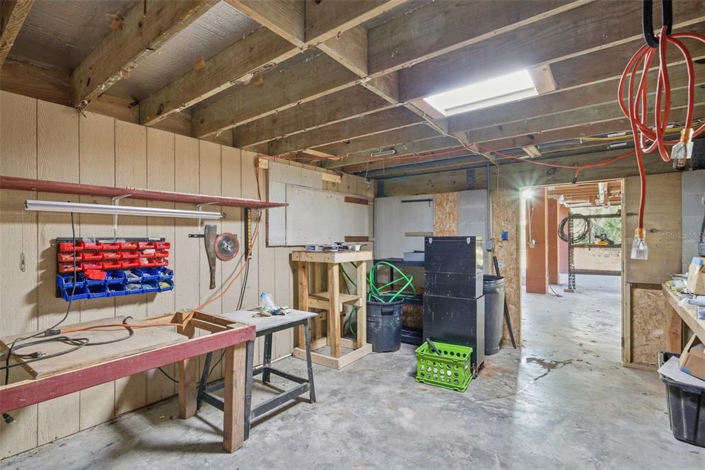 For Sale: $525,000 (2 beds, 2 baths, 1458 Square Feet)