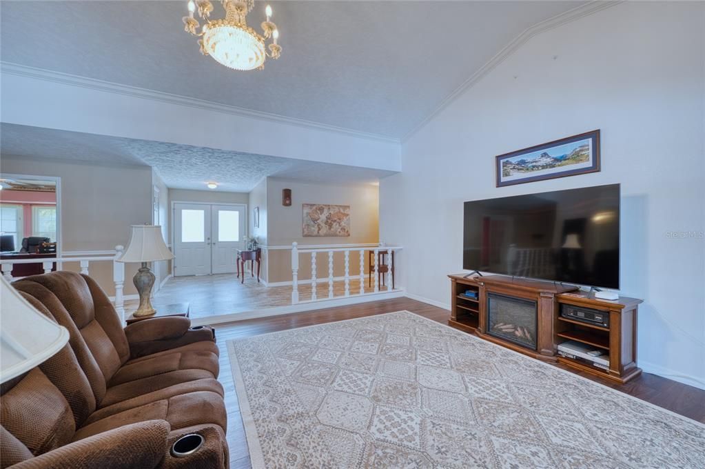 Active With Contract: $849,900 (4 beds, 3 baths, 3240 Square Feet)