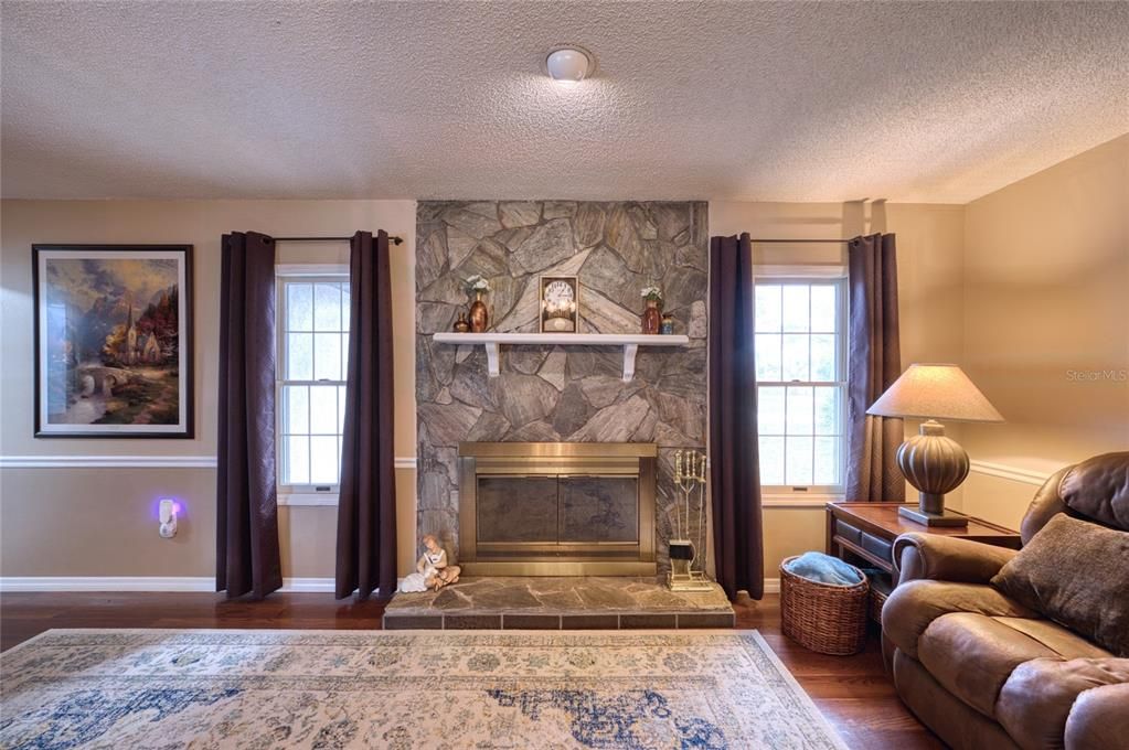 Active With Contract: $849,900 (4 beds, 3 baths, 3240 Square Feet)