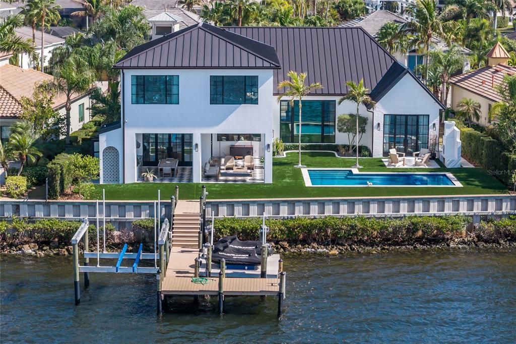 На продажу: $6,950,000 (4 спален, 3 ванн, 5147 Квадратных фут)