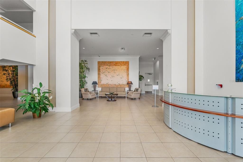 For Sale: $717,900 (2 beds, 2 baths, 1978 Square Feet)