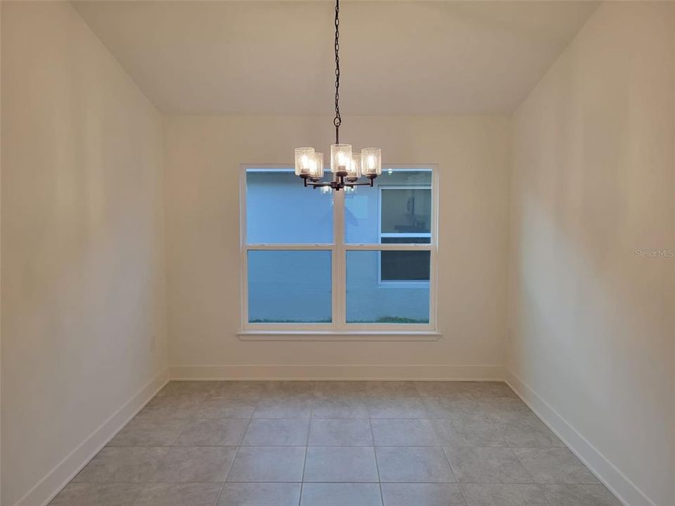 Active With Contract: $325,000 (4 beds, 2 baths, 1820 Square Feet)
