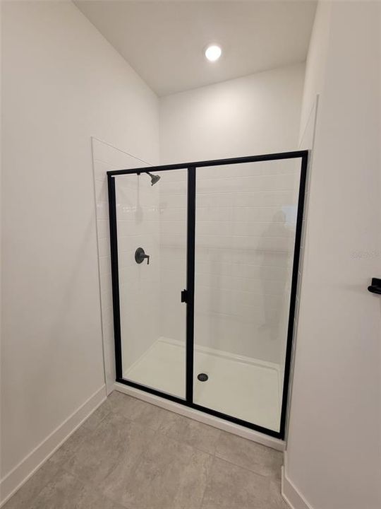 Active With Contract: $325,000 (4 beds, 2 baths, 1820 Square Feet)