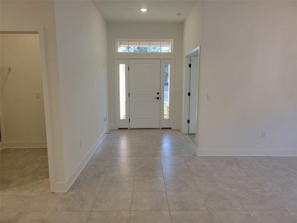 Active With Contract: $325,000 (4 beds, 2 baths, 1820 Square Feet)