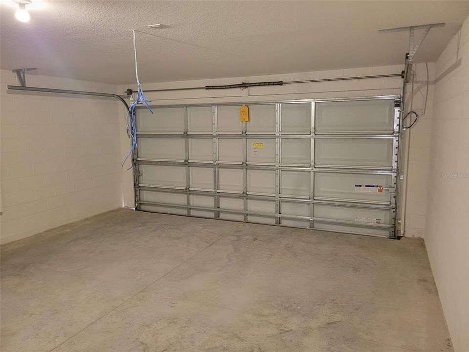 Active With Contract: $325,000 (4 beds, 2 baths, 1820 Square Feet)
