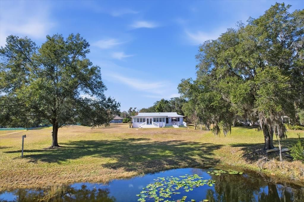 En Venta: $525,000 (3 camas, 2 baños, 1800 Pies cuadrados)