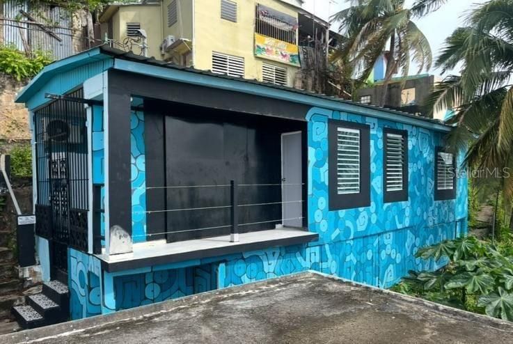 Recently Sold: $65,000 (1 beds, 1 baths, 700 Square Feet)