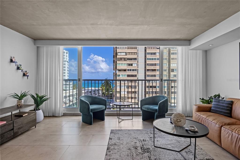 合同活跃: $525,000 (1 贝兹, 1 浴室, 804 平方英尺)