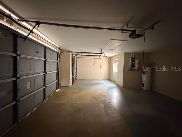 Activo con contrato: $199,000 (3 camas, 2 baños, 1740 Pies cuadrados)