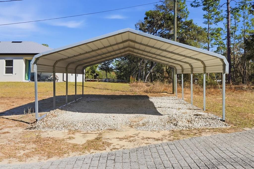 Activo con contrato: $319,900 (3 camas, 2 baños, 1748 Pies cuadrados)