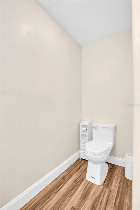 Active With Contract: $699,000 (3 beds, 2 baths, 2491 Square Feet)