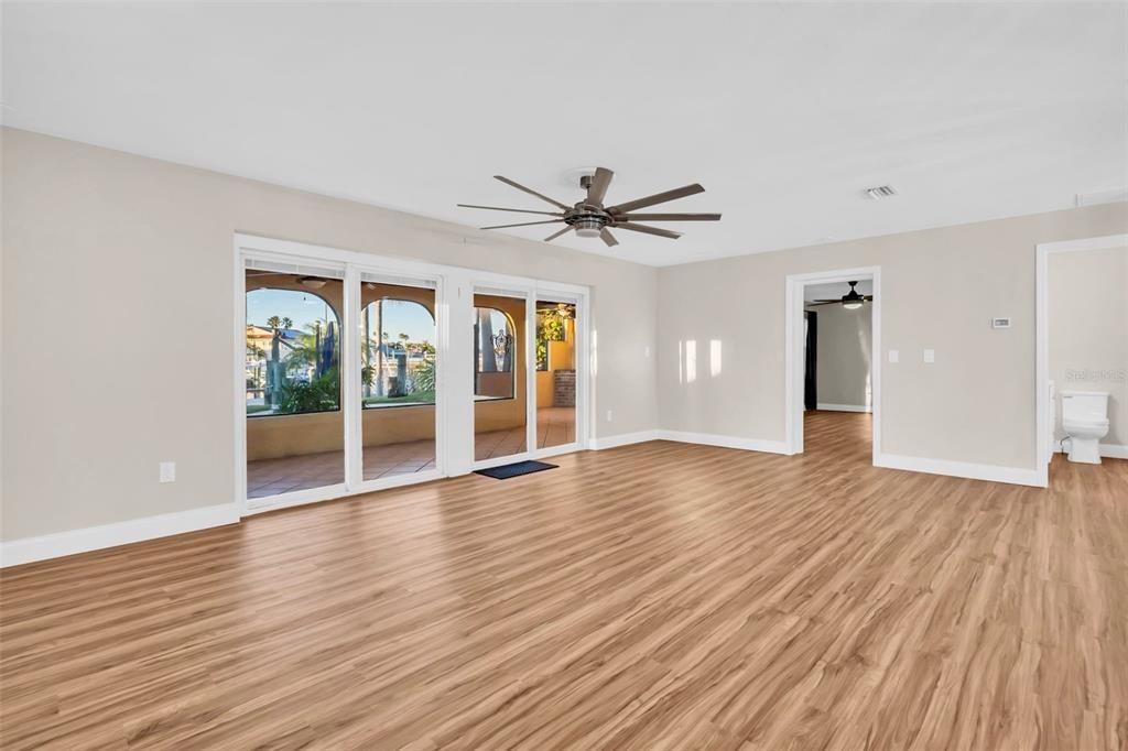 Active With Contract: $699,000 (3 beds, 2 baths, 2491 Square Feet)