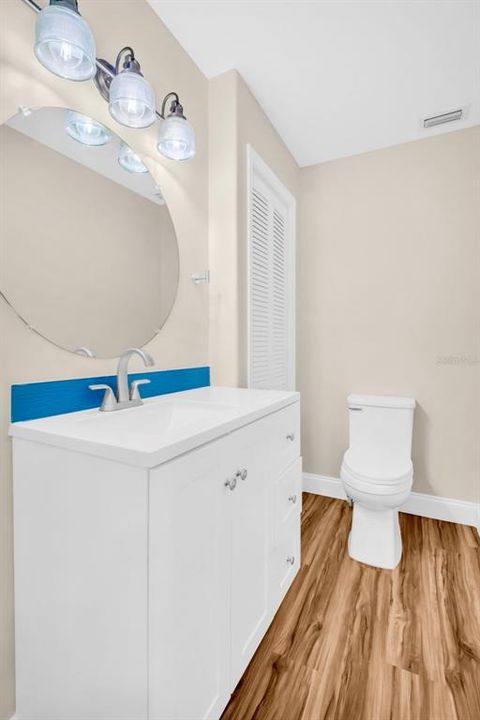 Active With Contract: $699,000 (3 beds, 2 baths, 2491 Square Feet)
