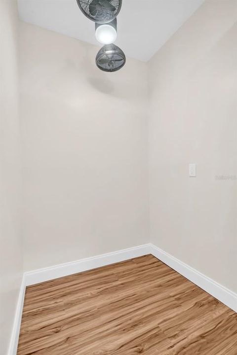 Active With Contract: $699,000 (3 beds, 2 baths, 2491 Square Feet)