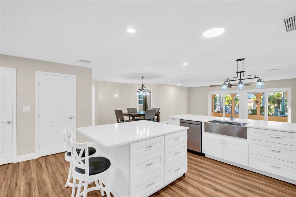 Active With Contract: $699,000 (3 beds, 2 baths, 2491 Square Feet)