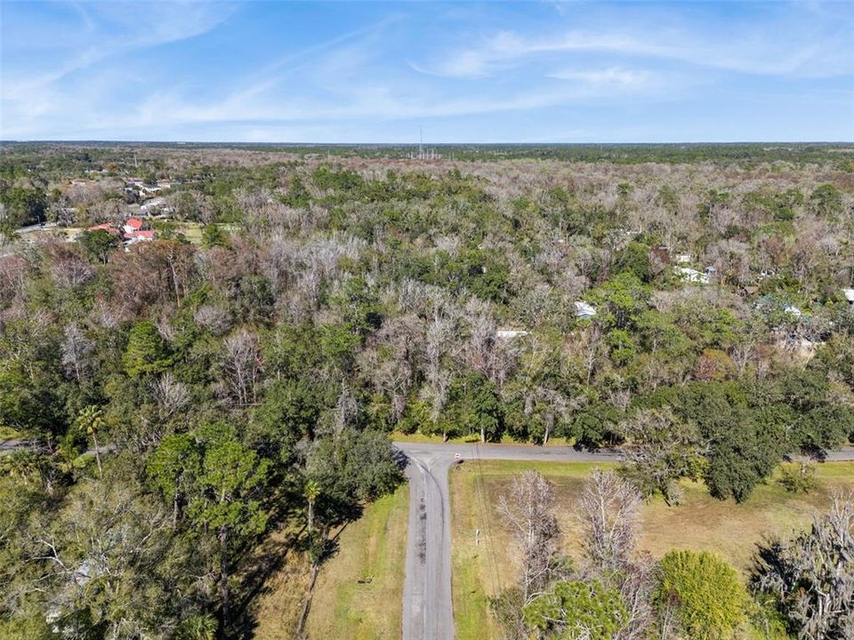 En Venta: $140,000 (1.03 acres)