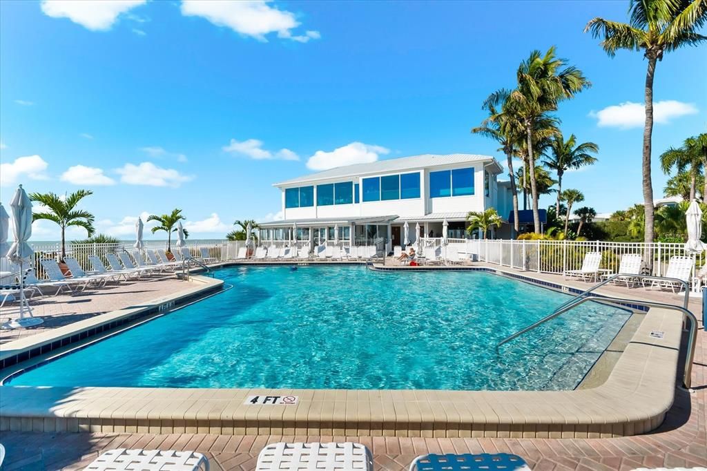 For Sale: $1,999,999 (2 beds, 2 baths, 1168 Square Feet)
