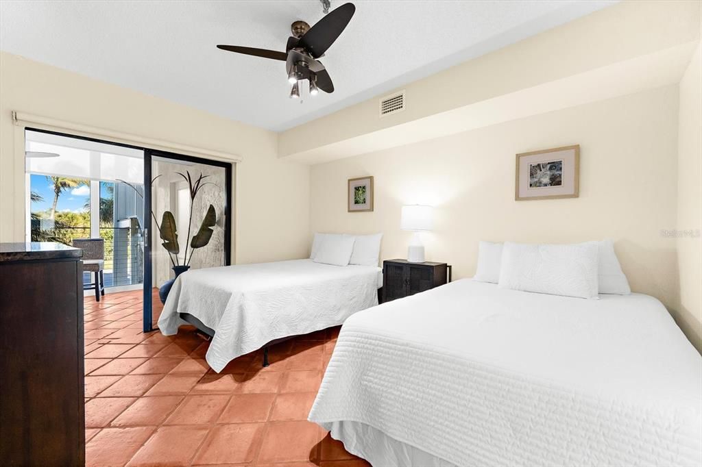 For Sale: $1,999,999 (2 beds, 2 baths, 1168 Square Feet)