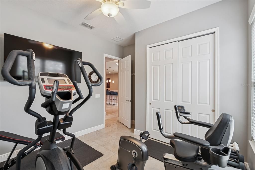 Active With Contract: $549,900 (3 beds, 3 baths, 2352 Square Feet)