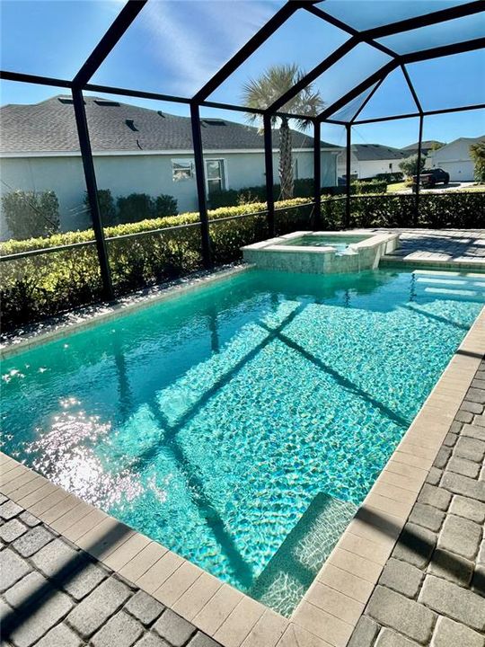 En Venta: $579,000 (5 camas, 4 baños, 3299 Pies cuadrados)