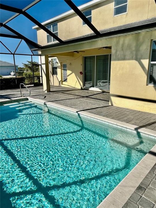 En Venta: $579,000 (5 camas, 4 baños, 3299 Pies cuadrados)