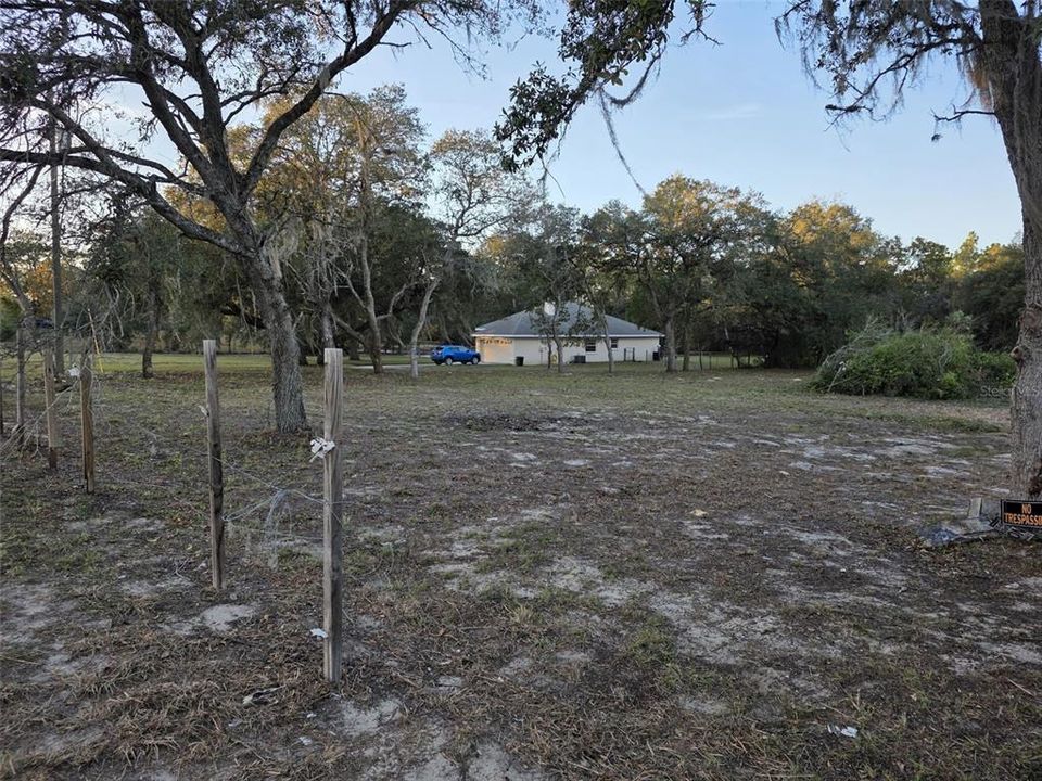 待售: $62,800 (1.01 acres)