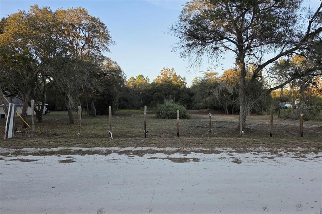 待售: $62,800 (1.01 acres)