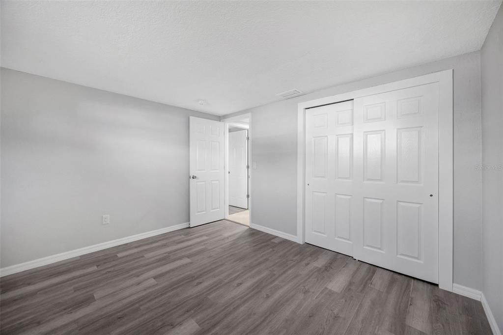 For Sale: $450,000 (4 beds, 0 baths, 2002 Square Feet)