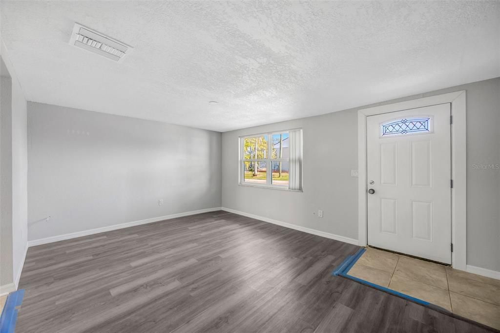 For Sale: $450,000 (4 beds, 0 baths, 2002 Square Feet)
