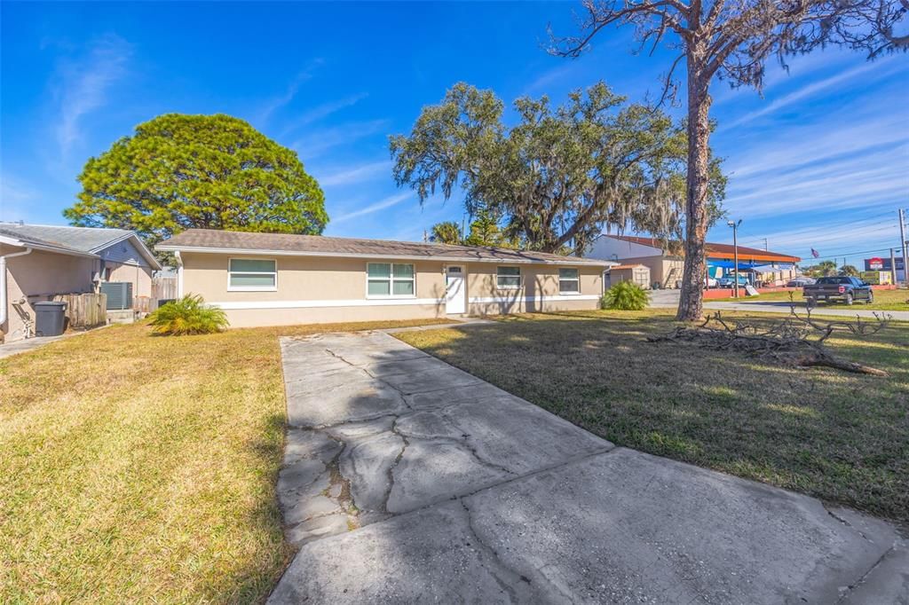 For Sale: $450,000 (4 beds, 0 baths, 2002 Square Feet)