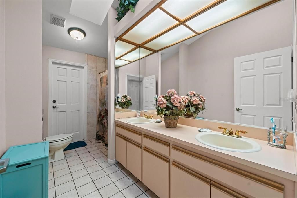 For Sale: $1,900,000 (0 beds, 0 baths, 3809 Square Feet)