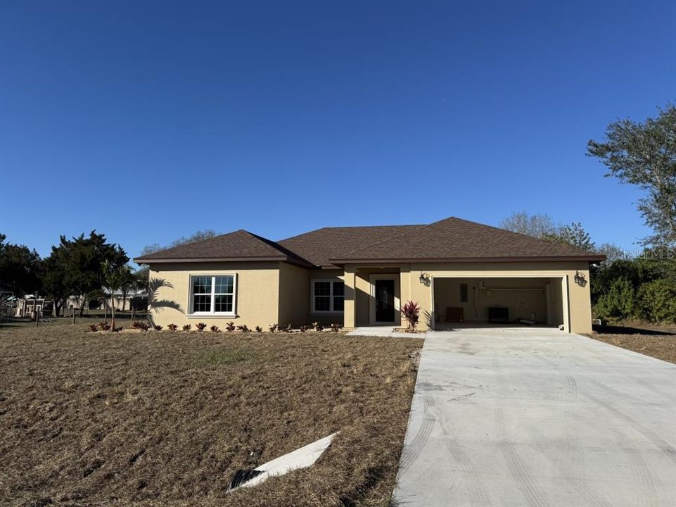 Recently Sold: $481,000 (4 beds, 2 baths, 1970 Square Feet)