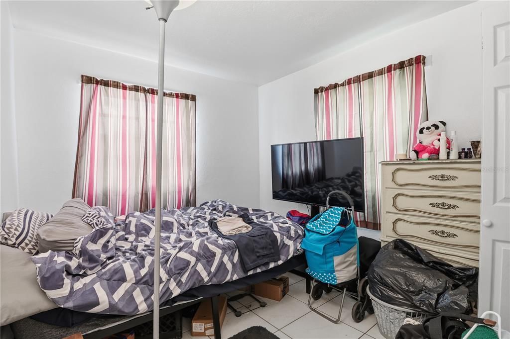 For Sale: $329,900 (4 beds, 0 baths, 1248 Square Feet)