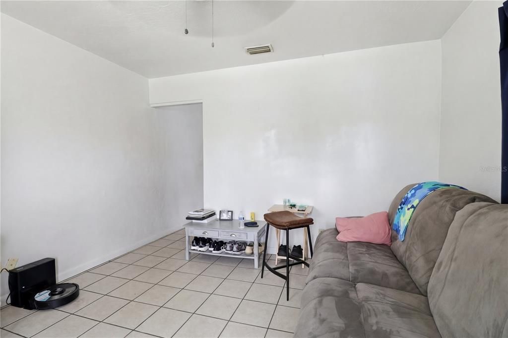 For Sale: $329,900 (4 beds, 0 baths, 1248 Square Feet)